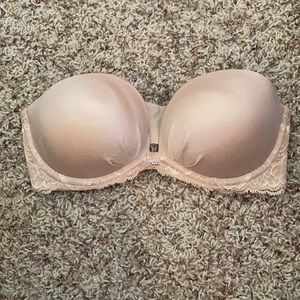 Victoria’s Secret bra